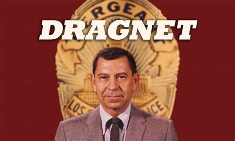  Dragnet: Um mergulho nostálgico no mundo da polícia de Los Angeles com Jack Webb e Harry Morgan!